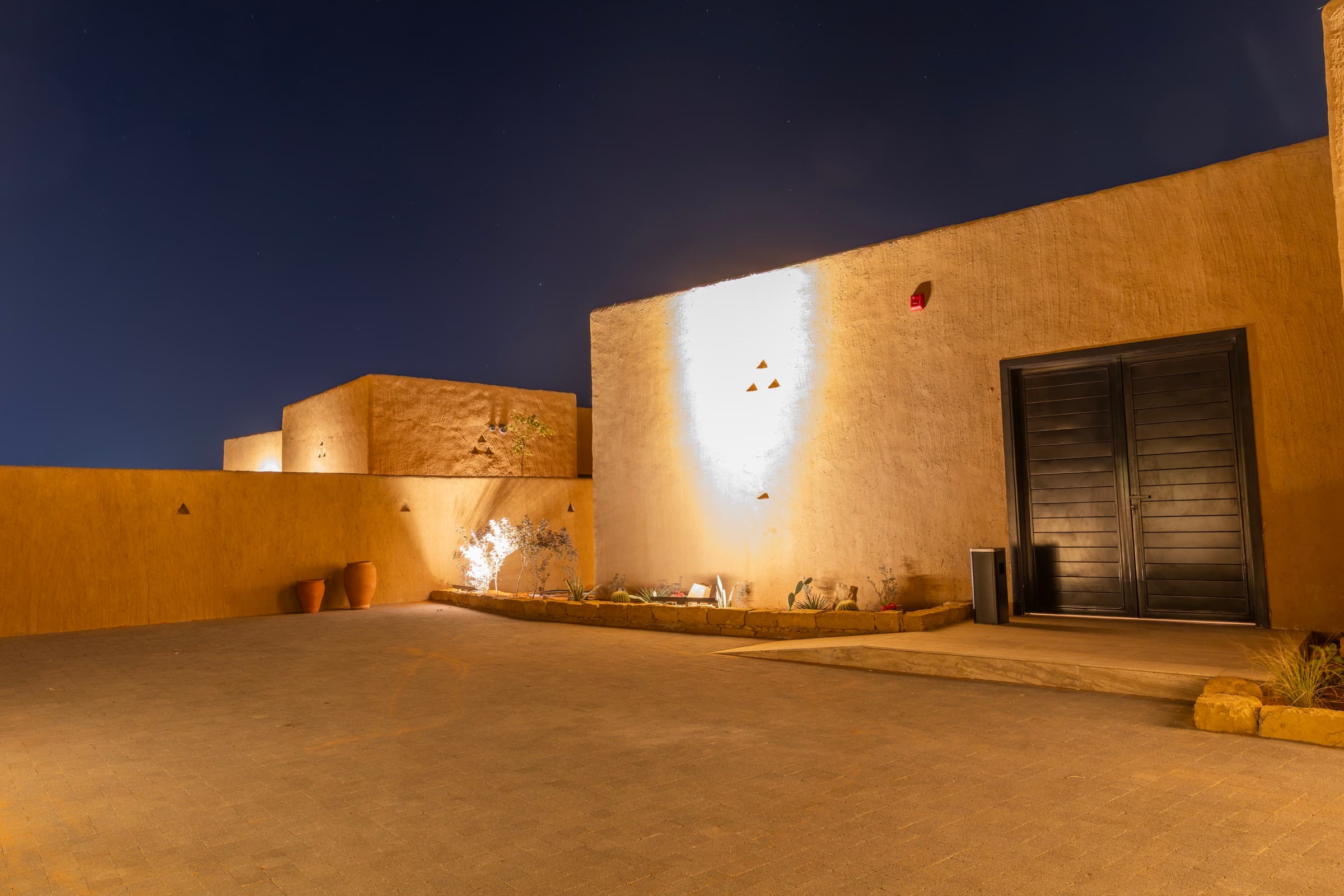 صور ليلية — Mutkaa