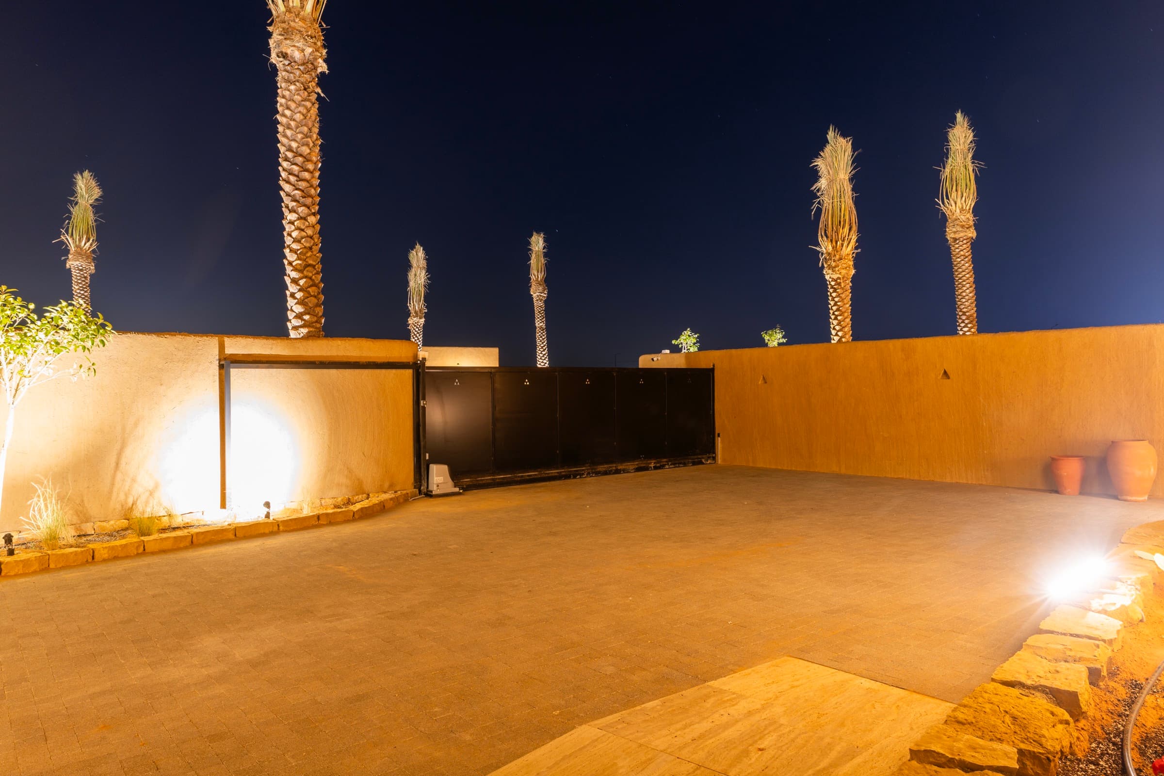 صور ليلية — Mutkaa